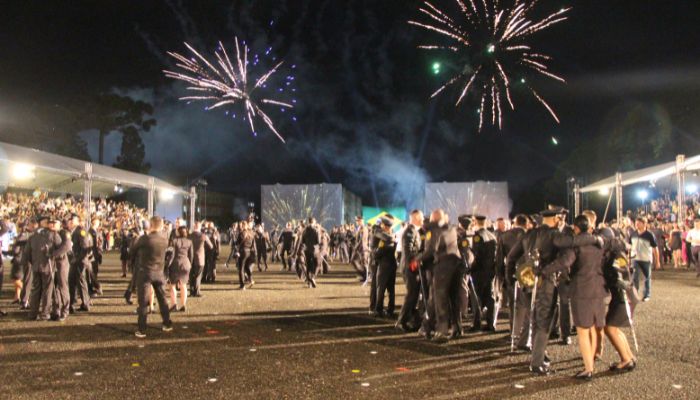  102 policiais militares concluem o Curso de Formação de Oficiais